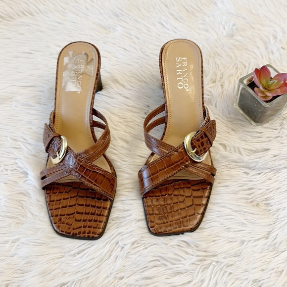 Franco Sarto Brown Leather Snake Gold Buckle Slip On heel women size 7.5 - Picture 2 of 6